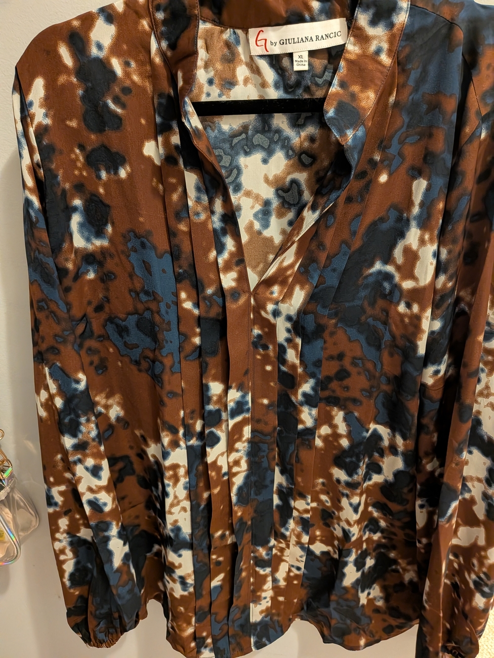 G by Giuliana Brown and Teal Abstract Print Blouse - Picture 4 of 11
